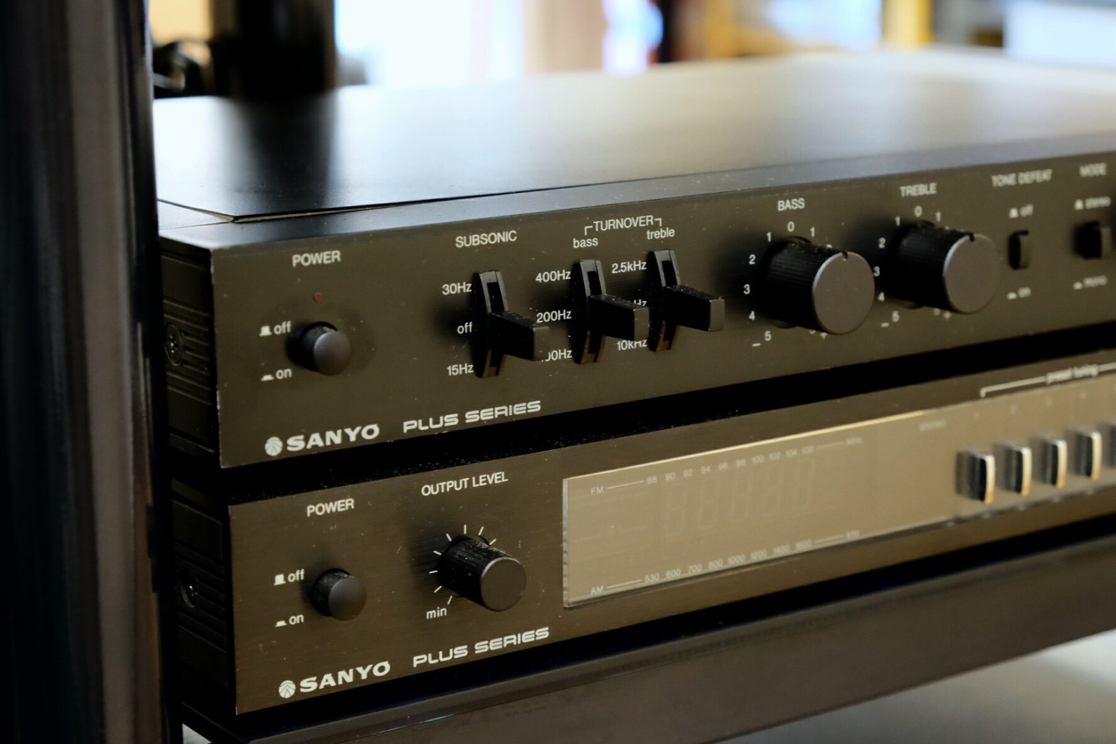 Sanyo Série Plus Black 1